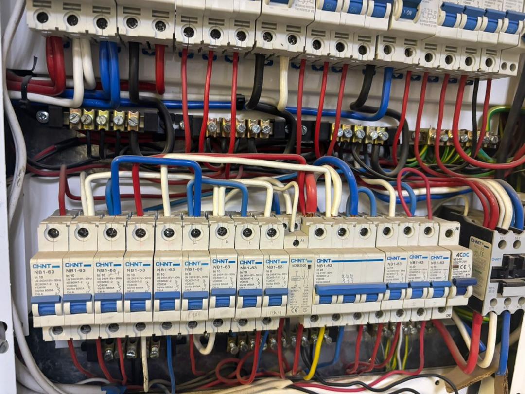 Electrical project photo 10